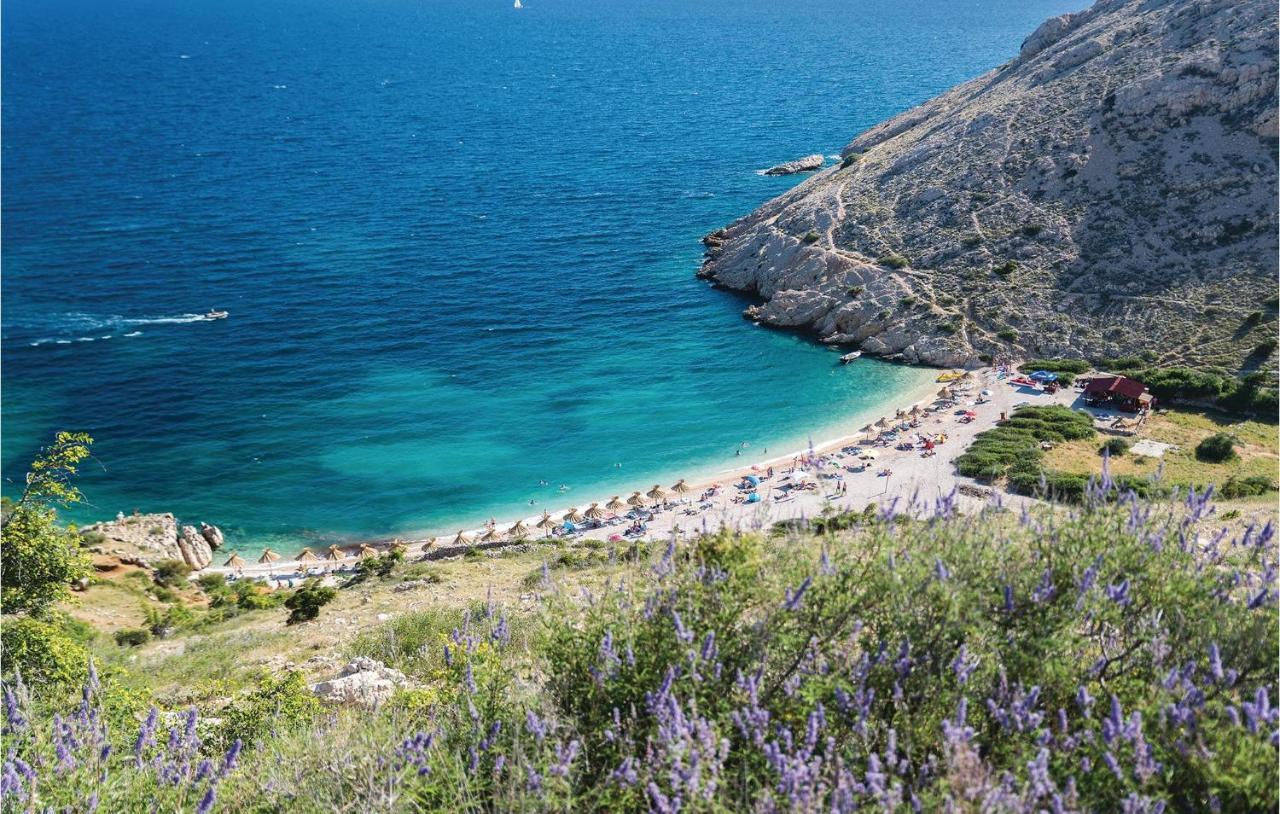 Nice Apartment In Stara Baska 1 With Wifi Εξωτερικό φωτογραφία